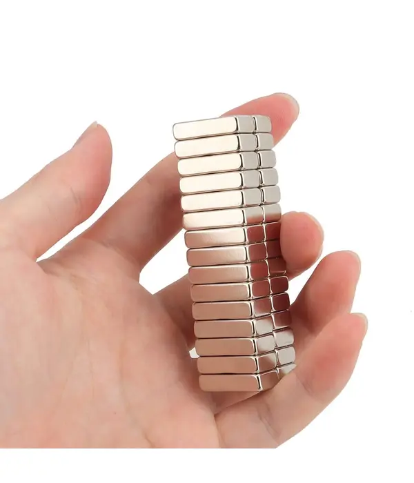 10 Adet 20x10x5 Mm Neodyum Magnet N35 Güçlü Mıknatıs Köşeli Ve Dayanıklı Nikel Kaplama