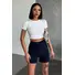 Zarif Ve Şıklığı Bir Arada Sunan Yüksek Bel Krep Esnek Çimalı Çizgili Şort Lacivert